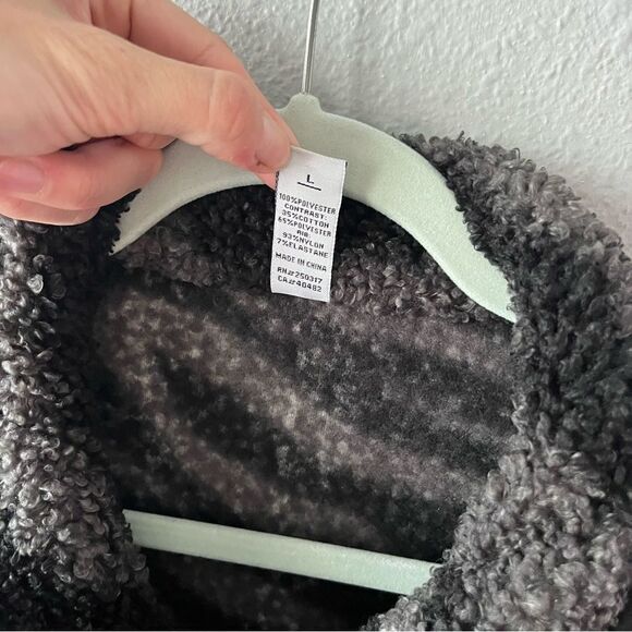 Varley Sherpa Zip Jacket - Picture 3 of 6